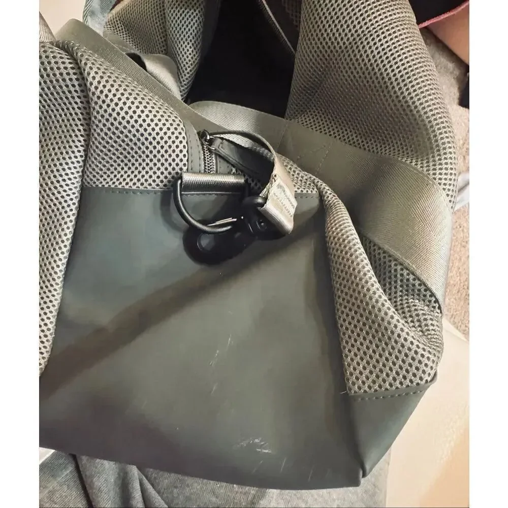 DSW stylish gray